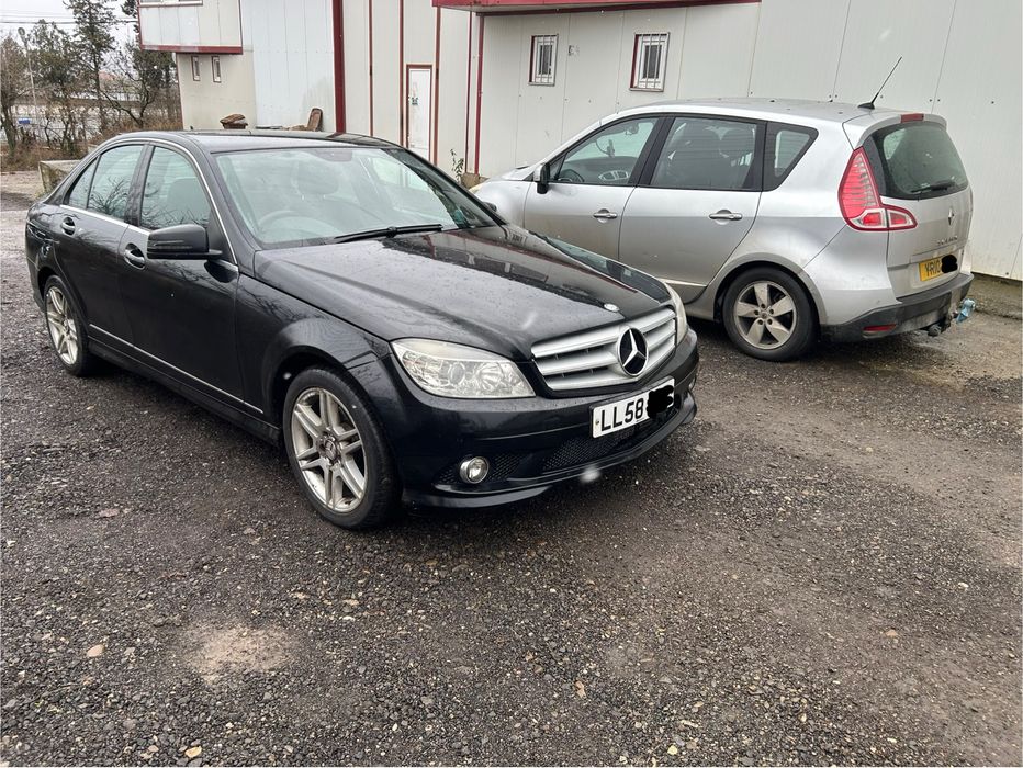 Mercedes C Class automat 2008 voland dreapta