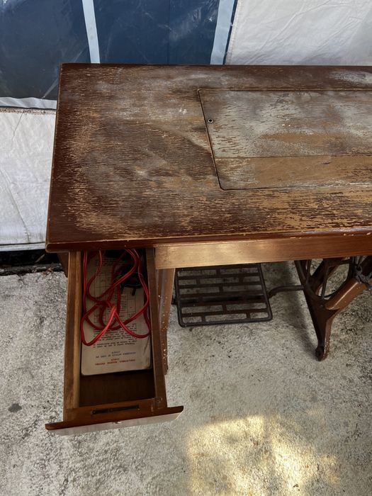 Mașină de cusut Ileana