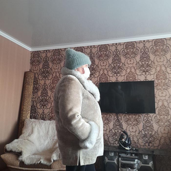 Срочно шубка голубой мутон