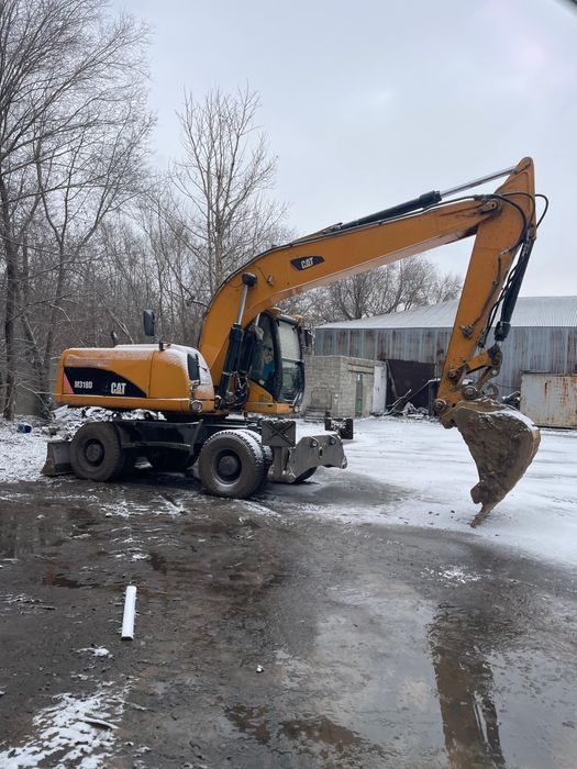 Эксковатор колесный