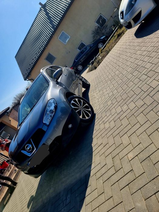 Nissan Qashqai Tekna+ diesel 131cp.

An fabricatie 2013

Masina provin