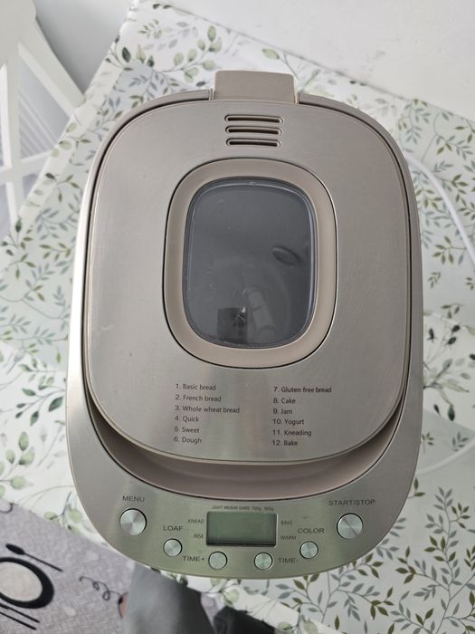 Masina de facut paine Delimano