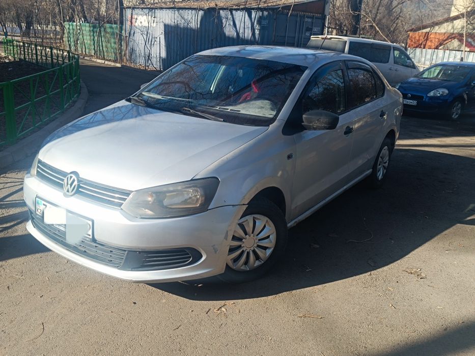Продам volkswagen polo  2013г, в