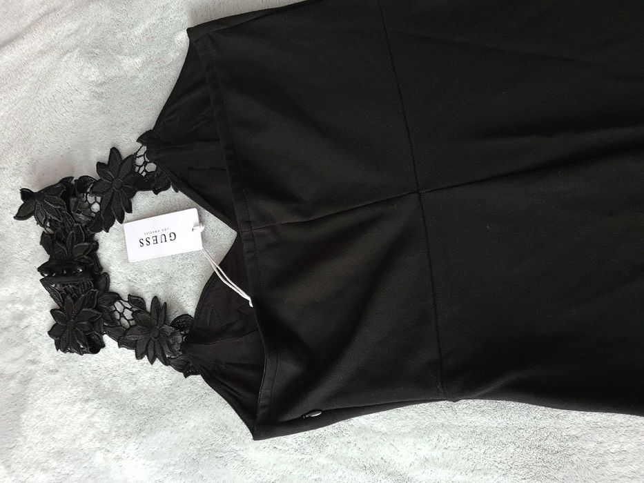 GUESS нова рокля/М