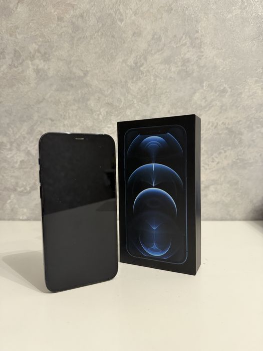 Продаю IPhone 12 pro 128 гб в отличном состоянии