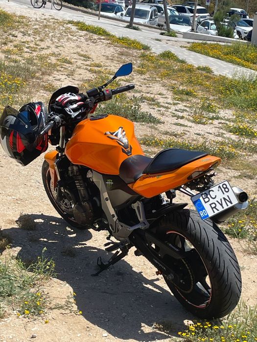 Vând Kawasaki Z750 din 2006