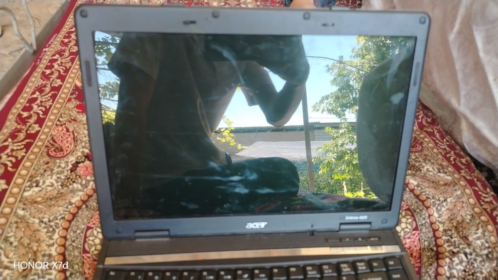 Noutbuk acer extensa 4220