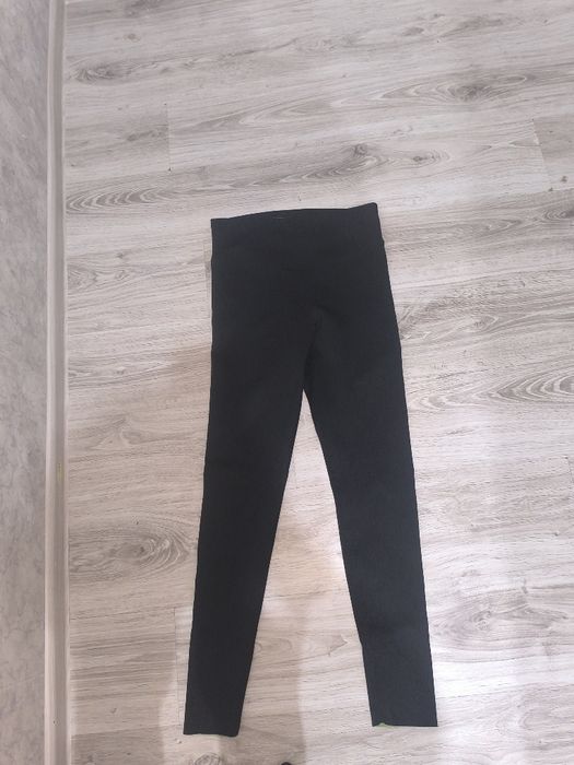 Отдам женские вещи