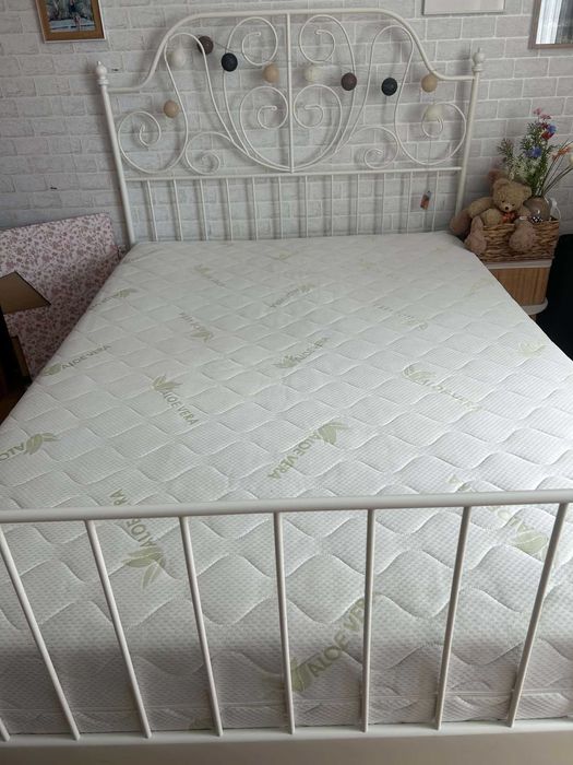 Двойно легло IKEA LEIRVIK + подматрачни рамки + матрак