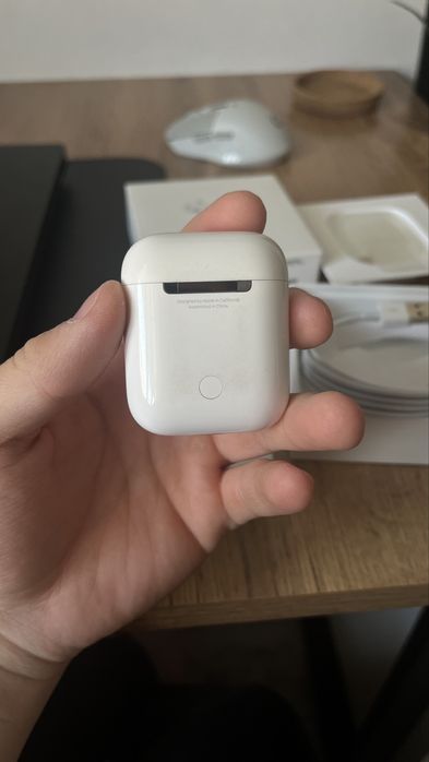 Airpods 2 оригинал
