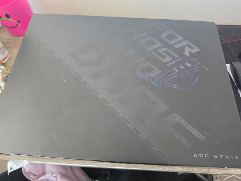ASUS ROG Strix 17