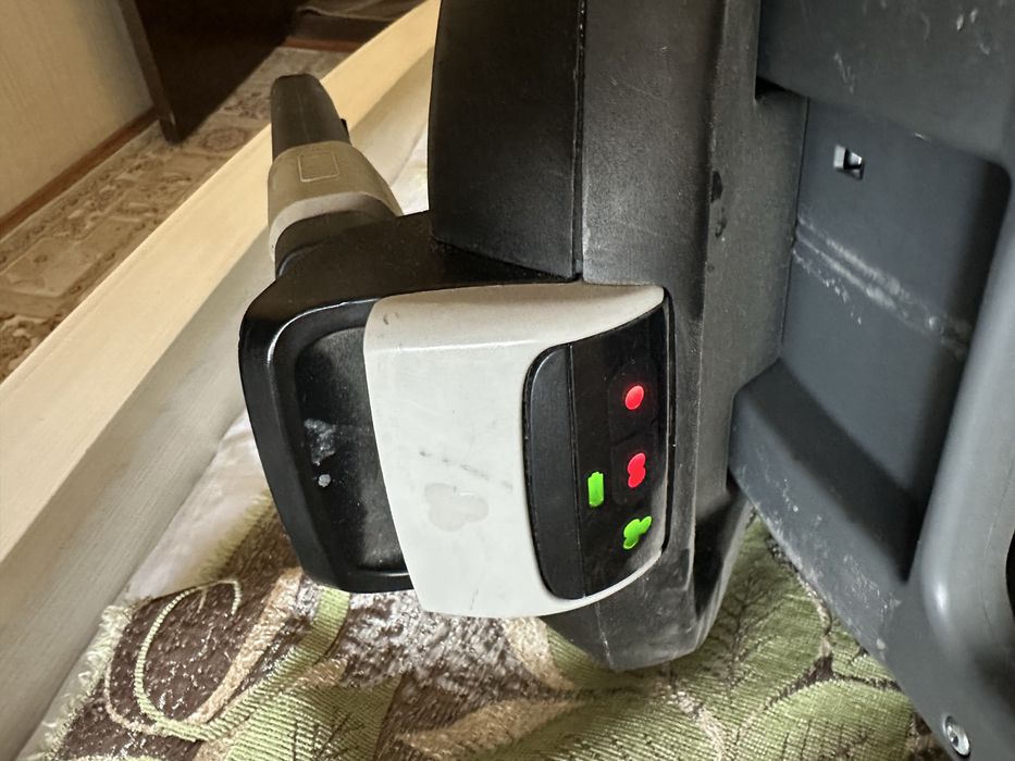 Автокресло Maxi Cosi pearl