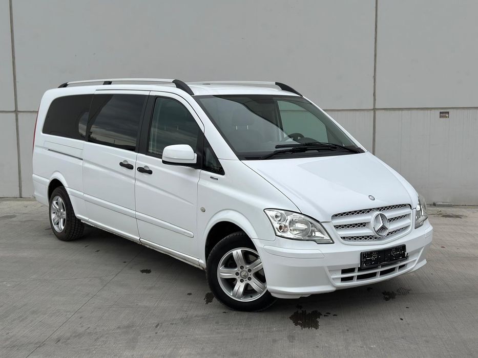 # Mercedes Vito 9 locuri #