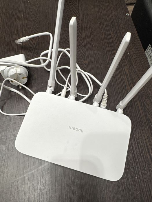 Продам роутер использовали два месяца