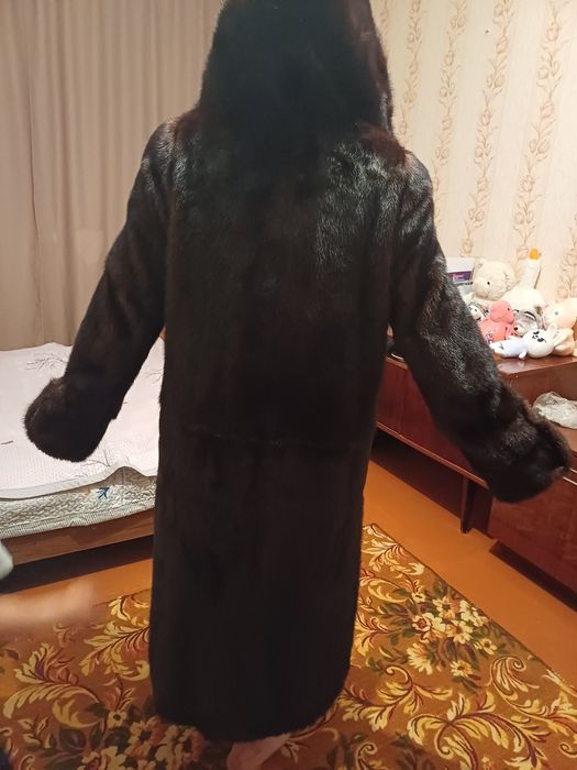 Продается норковая шуба