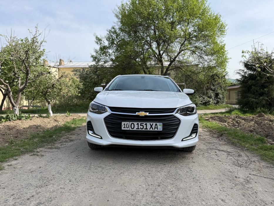 Продаю Onix premier 2