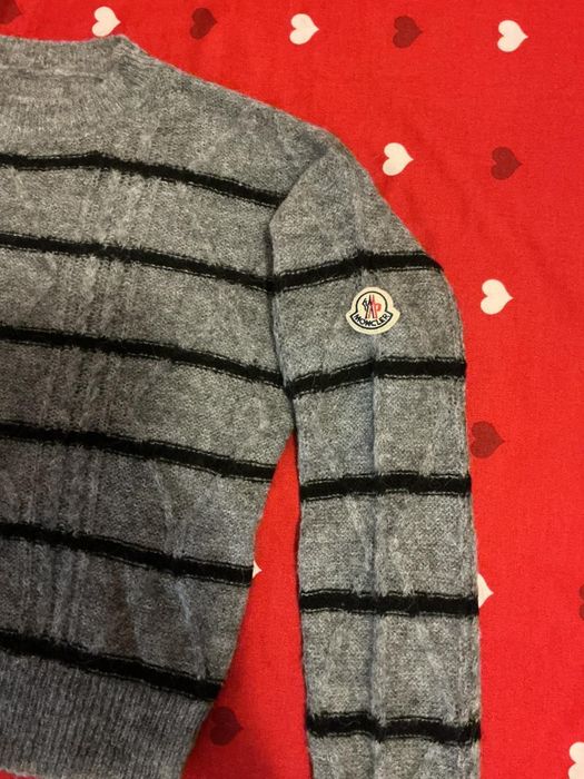 Bluza dama moncler în dungi pe lângă gat de mărimea M