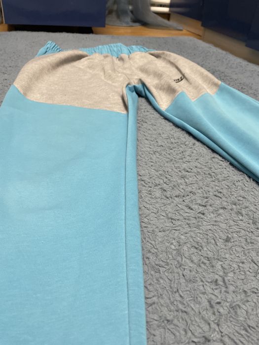 Pantaloki de trening nike, culoarea albastru/gri, pentru copii cu varsta într  9-11 ani