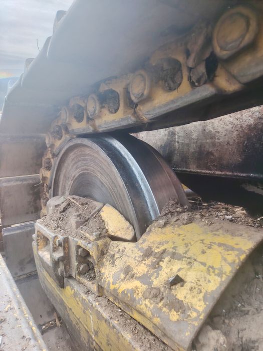 Buldozer liebher 741 C dezmembrez