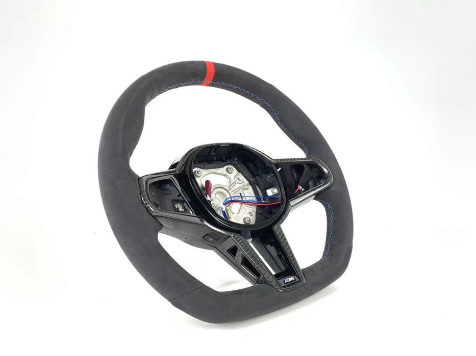 Volan BMW M LCI carbon | G20 G30 G80 M2 M3 M4 M5 M8 XM X6 X4 X5 X3 X2