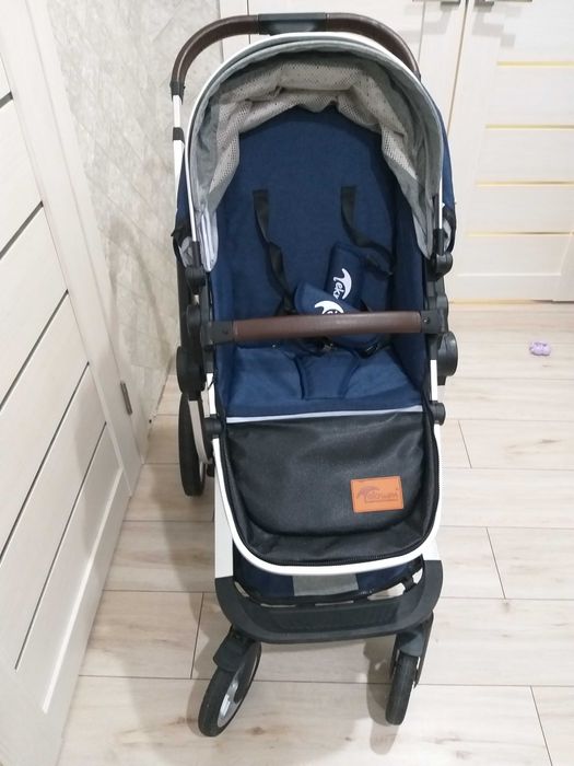 Коляска для ребенка