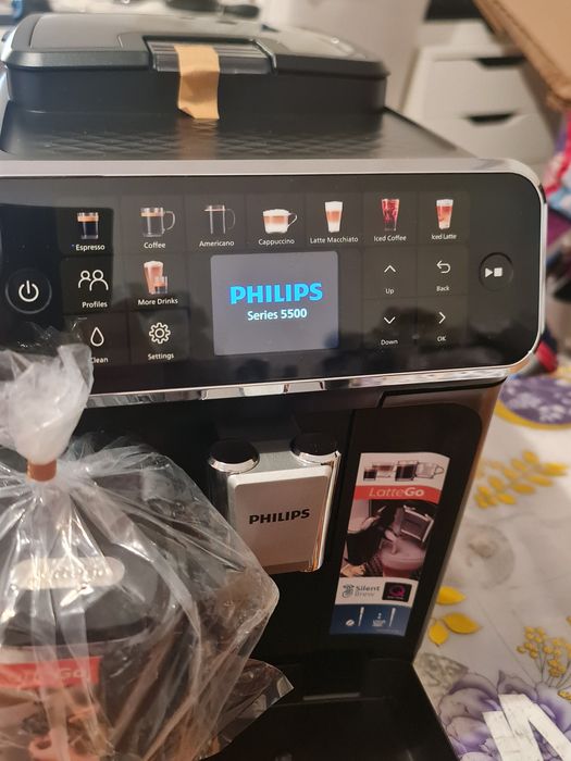 Espressor automat Philips 5500 nou sigilat
