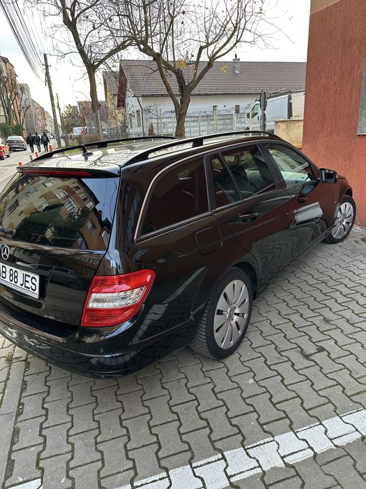 Mercedes benz C200