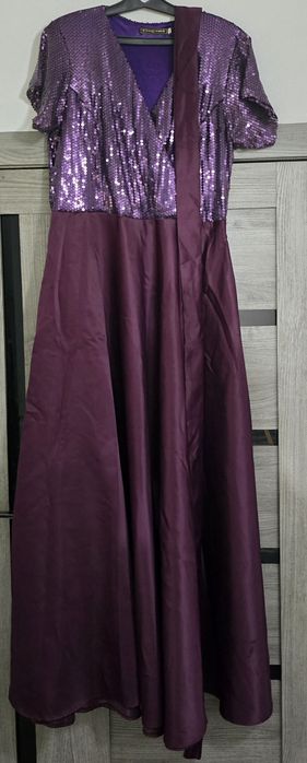 Платья вечернее два