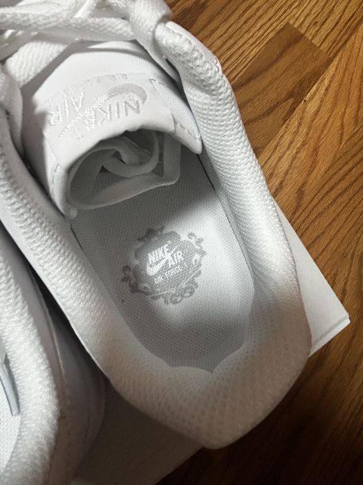 Adidași Nike AirForce 1 Low