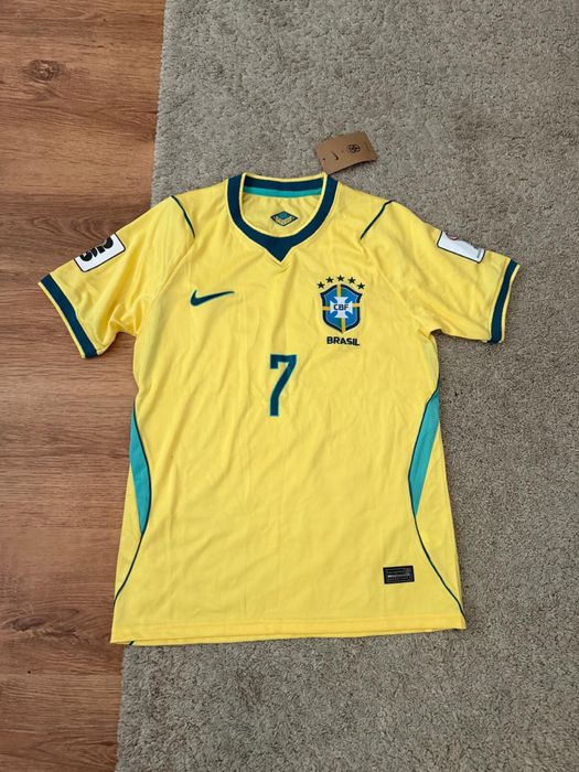 Tricou Vini jr.