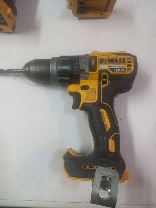 Винтоверт dewalt