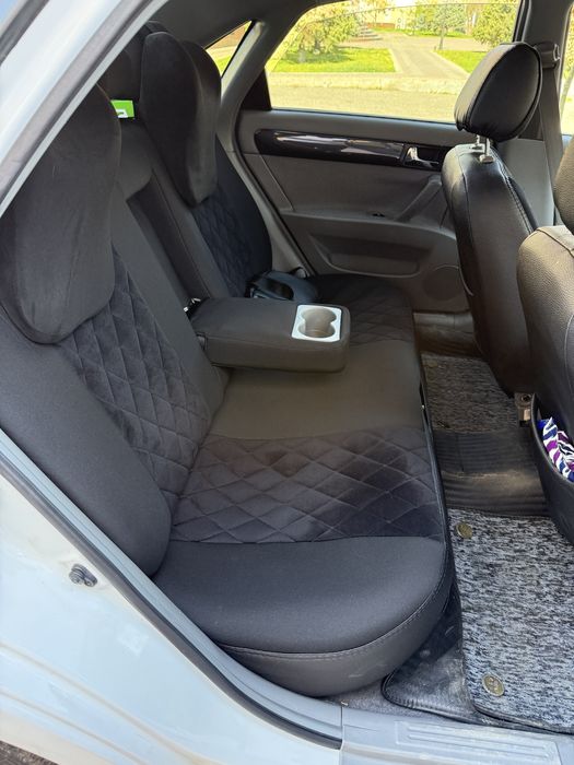 Автомобиль Gentra 2023/32000км автомат