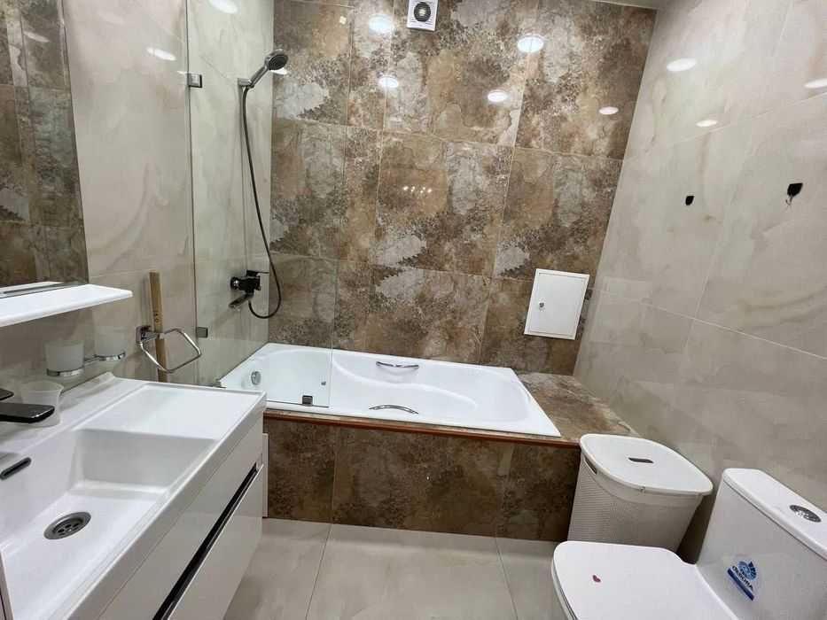 Срочно сдам 3 ком/4/9 на Паркентском Ор-р Циалковская