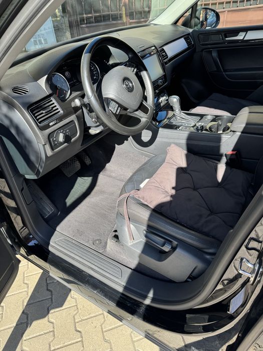 Volkwagen Touareg 7P 3.0 CRCA