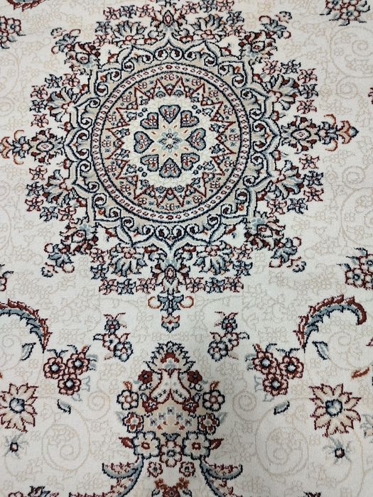 Продам ковёр для комнаты