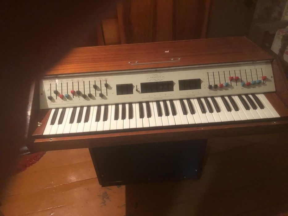 Электропианино Вильнюс