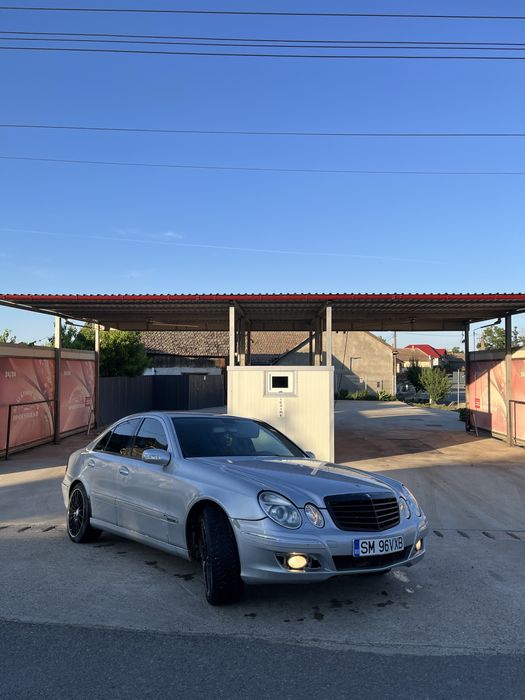 MERCEDES-BENZ E-Class 2002 — imagine 4