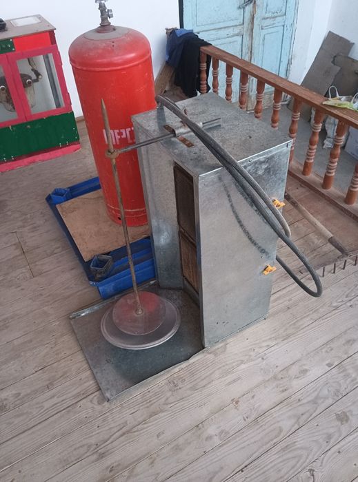 Gamburger aparat sotiladi