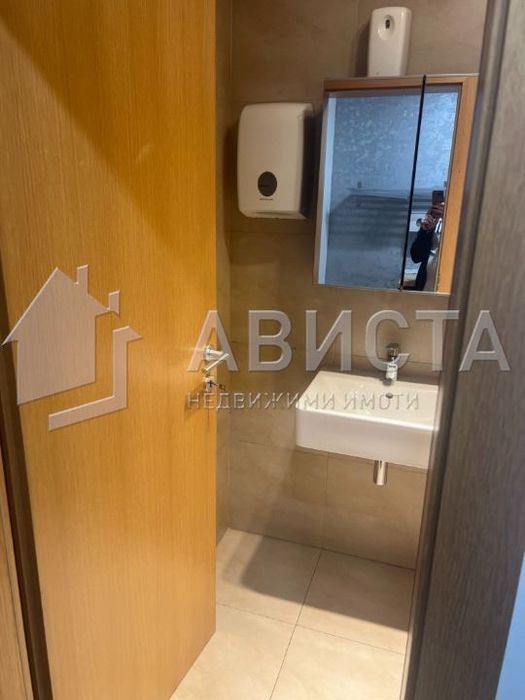 Дава се под наем Офис в София, Зона Б-5 - 39 кв.м за 500 € - Снимка #3