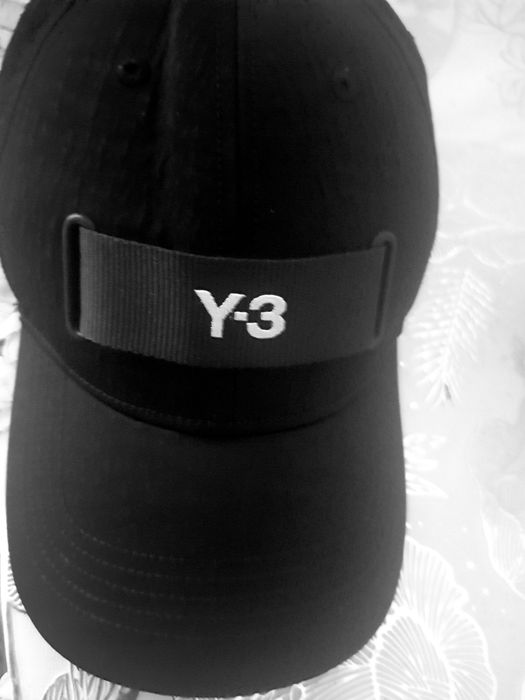 Șapcă y3 nouă impecabila