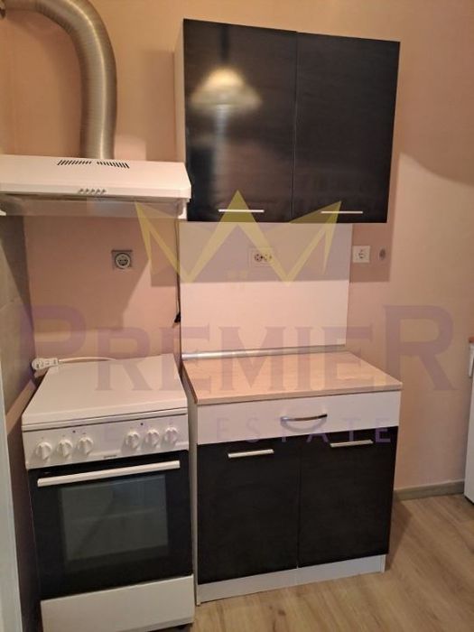Продава се Двустаен апартамент в Бургас, Славейков - 47 кв.м за 2554 €/кв.м - Снимка #2