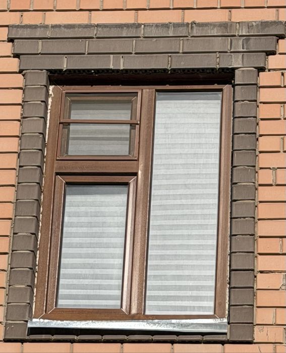 Пластик терезе сатылады