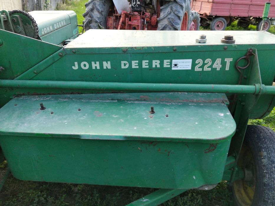 Presă baloți John Deere 224