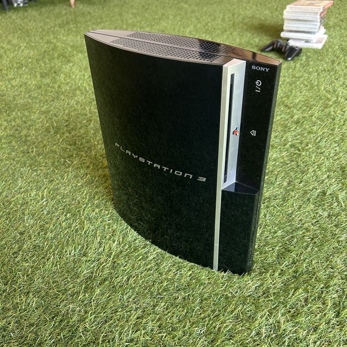 PlayStation 3 FAT 80GB + Controller Original + 10 Jocuri
