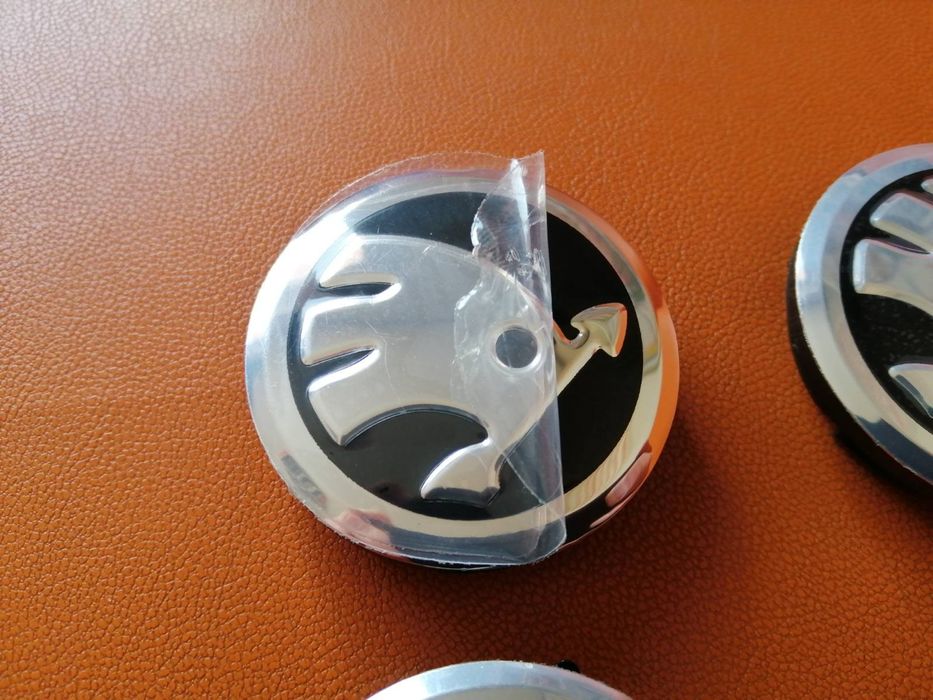 Капачки за джанти Шкода Shkoda .
С оригинален номер 5jA601 161A