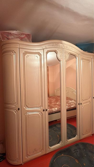 Екеуыде сатылады