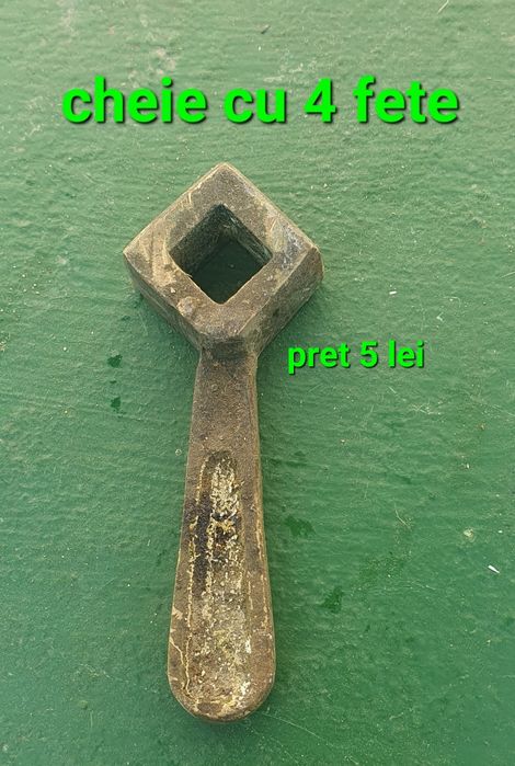 Chei diferite (det.in Foto)