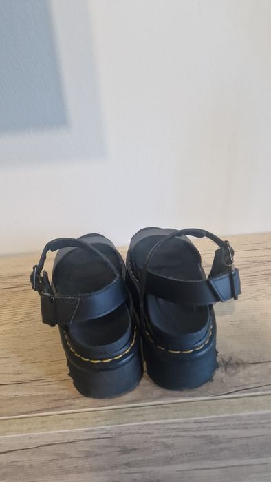 Dr.Martens  сандали естествена кожа