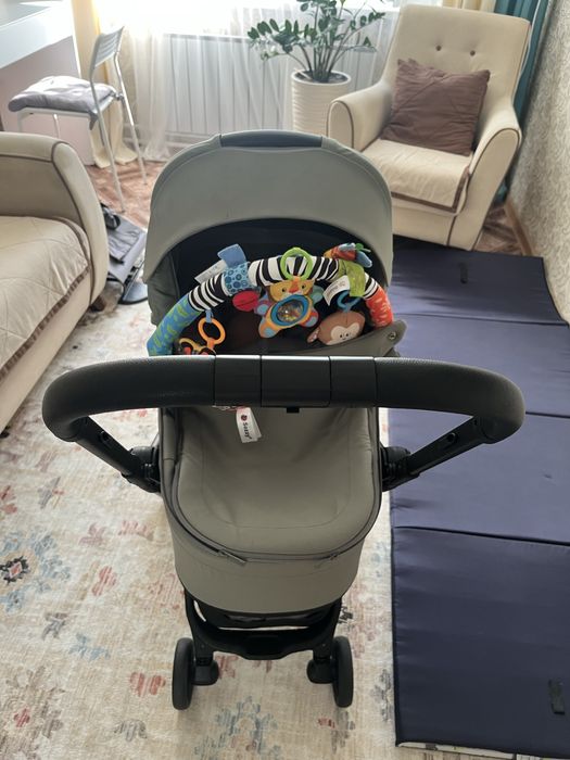 Коляска easy walker rockey