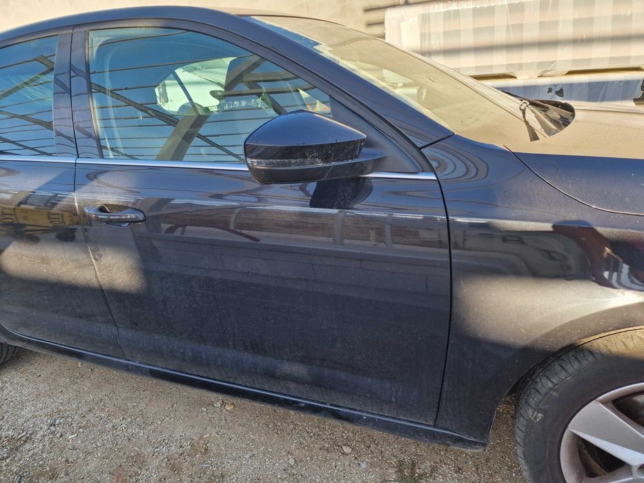 Usa dreapta spate / portiera dreapta spate Skoda Octavia 3 LF9R negru